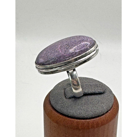 Natural Lepidolite Gemstone Ring .925 Stone Ring Sz 8 - 9.56 Grams - Picture 3 of 4